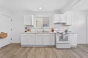 184 S Ogden Ave, Columbus, OH 43204 - Photo 10