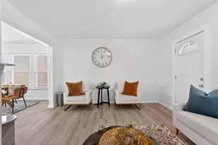 184 S Ogden Ave, Columbus, OH 43204 - Photo 6