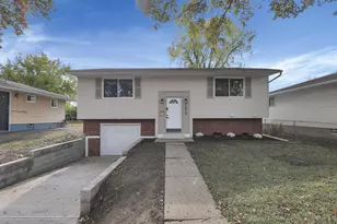 1673 Liscomb Rd, Columbus, OH 43207 - Photo 2