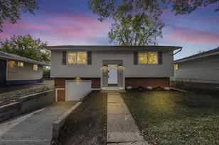 1673 Liscomb Rd, Columbus, OH 43207 - Photo 1