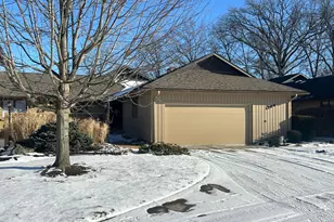 1364 Woodridge Rd, Marion, OH 43302 - Photo 2