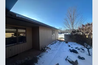1364 Woodridge Road, Marion, OH 43302 - Photo 6