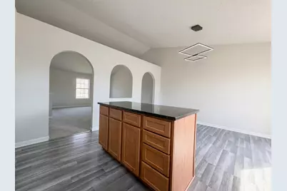 5691 Matuka Drive, Columbus, OH 43232 - Photo 14