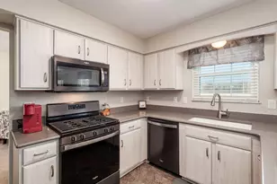 3266 Prairie Gardens Ct, Hilliard, OH 43026 - Photo 16