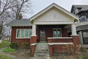 404 N Madriver St, Bellefontaine, OH 43311 - Photo 2