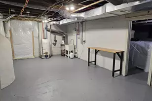 404 N Madriver St, Bellefontaine, OH 43311 - Photo 36