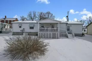 104 Vine St, New Lexington, OH 43764 - Photo 32