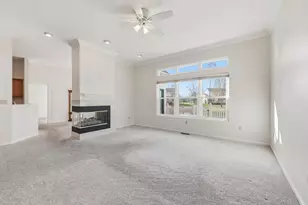 1124 Napa Ridge, Dayton, OH 45458 - Photo 12