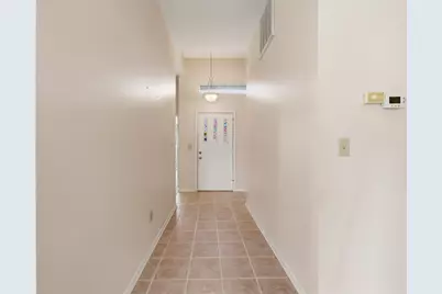 1124 Napa Ridge, Dayton, OH 45458 - Photo 8