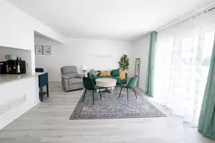 5258 Captains Ct, Columbus, OH 43220 - Photo 1