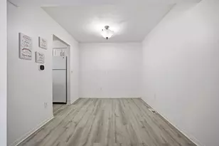 5258 Captains Ct, Columbus, OH 43220 - Photo 10