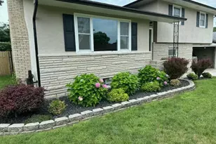 6187 Barberry Hollow, Columbus, OH 43213 - Photo 4