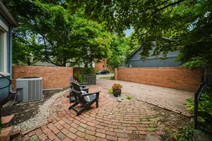 33 E Frankfort St, Columbus, OH 43206 - Photo 6
