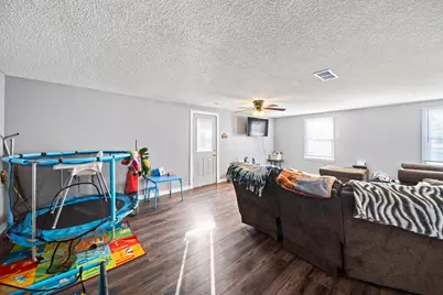 2027 Reese Avenue, Columbus, OH 43207 - Photo 10