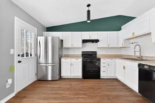 1880 McDowell Ridge Dr, Columbus, OH 43223 - Photo 12