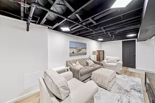 2981 Templeton Rd, Columbus, OH 43209 - Photo 42