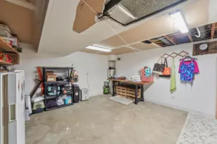 2343 Hardesty Ct, Columbus, OH 43204 - Photo 28