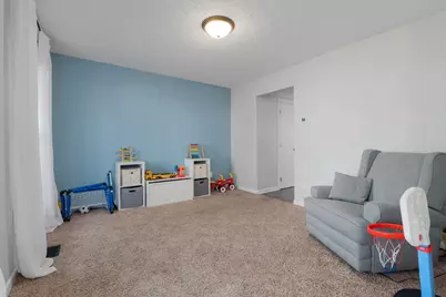 3120 Capstone Way, Columbus, OH 43221 - Photo 6