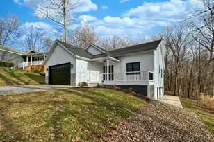 363 Highland Hills Cir, Howard, OH 43028 - Photo 1