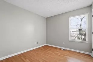 4920 McPartlan Ct, Columbus, OH 43221 - Photo 34