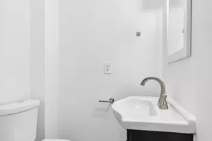 204 S Wheatland Ave, Columbus, OH 43204 - Photo 28