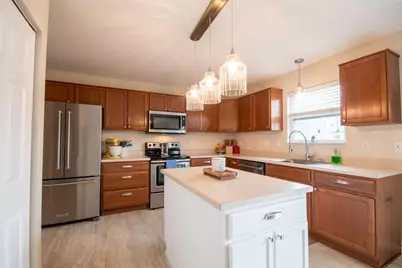 625 Professional Parkway, Marysville, OH 43040 - Photo 8