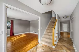 1566 Lorraine Ave, Columbus, OH 43235 - Photo 8