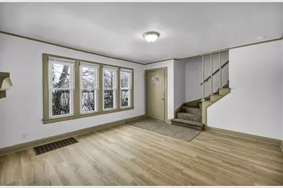 1451 1449 E Columbus Street E, Columbus, OH 43206 - Photo 8