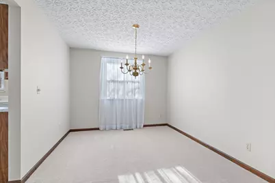 5000 Honeysuckle Boulevard, Columbus, OH 43230 - Photo 6