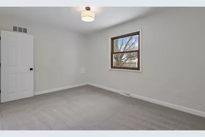4001 Yukon Avenue, Groveport, OH 43125 - Photo 12