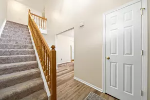 5451 Country Meadow Ct, Westerville, OH 43082 - Photo 6