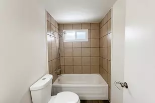 3859 Briggs Rd, Columbus, OH 43228 - Photo 6