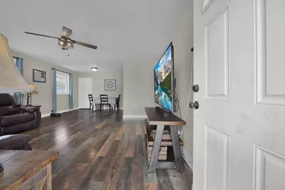 245 E Park Avenue, London, OH 43140 - Photo 2