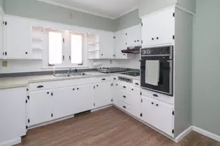 702 Union St, Crestline, OH 44827 - Photo 14