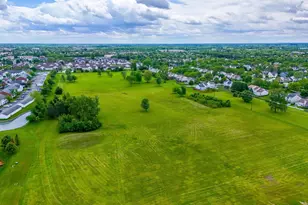 1054 Shady Lake Dr, Columbus, OH 43228 - Photo 40