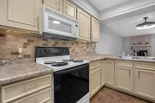 3151 Parkview Dr, Grove City, OH 43123 - Photo 8