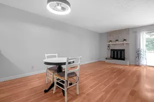 3151 Parkview Dr, Grove City, OH 43123 - Photo 2