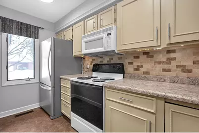 3151 Parkview Drive, Grove City, OH 43123 - Photo 2