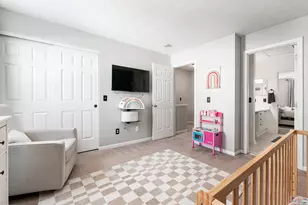 4633 Parrau Dr, Columbus, OH 43228 - Photo 26