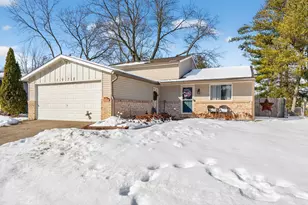 1978 Shallowford Ave, Columbus, OH 43235 - Photo 2