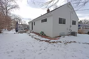 1242 Acton Rd, Columbus, OH 43224 - Photo 32