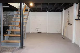 1242 Acton Rd, Columbus, OH 43224 - Photo 22