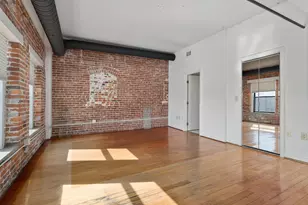 432 E Rich St, Columbus, OH 43215 - Photo 16