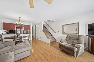 3234 Parkview Cir, Grove City, OH 43123 - Photo 10