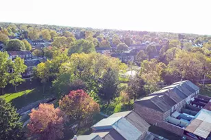 557 Simbury St, Columbus, OH 43228 - Photo 44