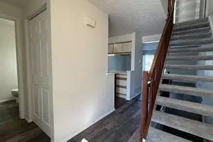 6706 Manring Ct, Reynoldsburg, OH 43068 - Photo 2