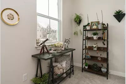 323 Via Condotti, Delaware, OH 43015 - Photo 12