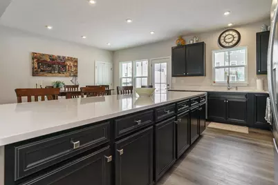 323 Via Condotti, Delaware, OH 43015 - Photo 4