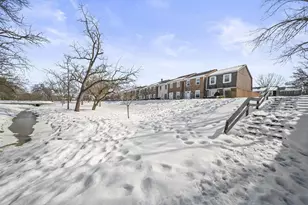 660 Dlyn St, Columbus, OH 43228 - Photo 52