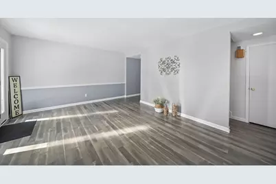 660 Dlyn Street, Columbus, OH 43228 - Photo 10